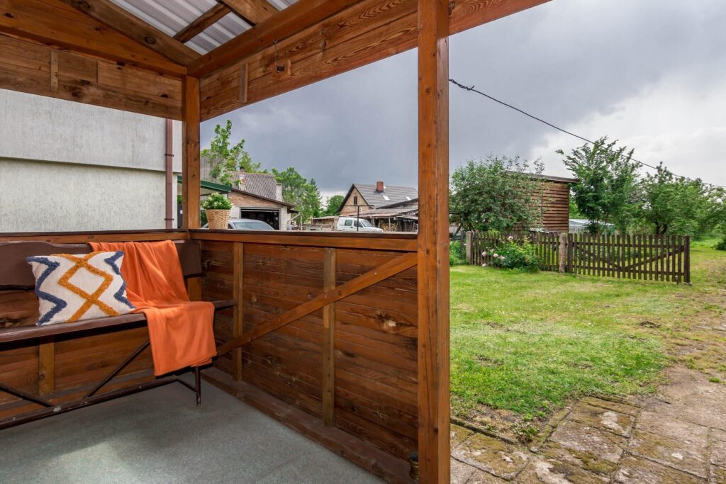 Na sprzedaż drewniany dom w Boćkach. - zdjęcie 7