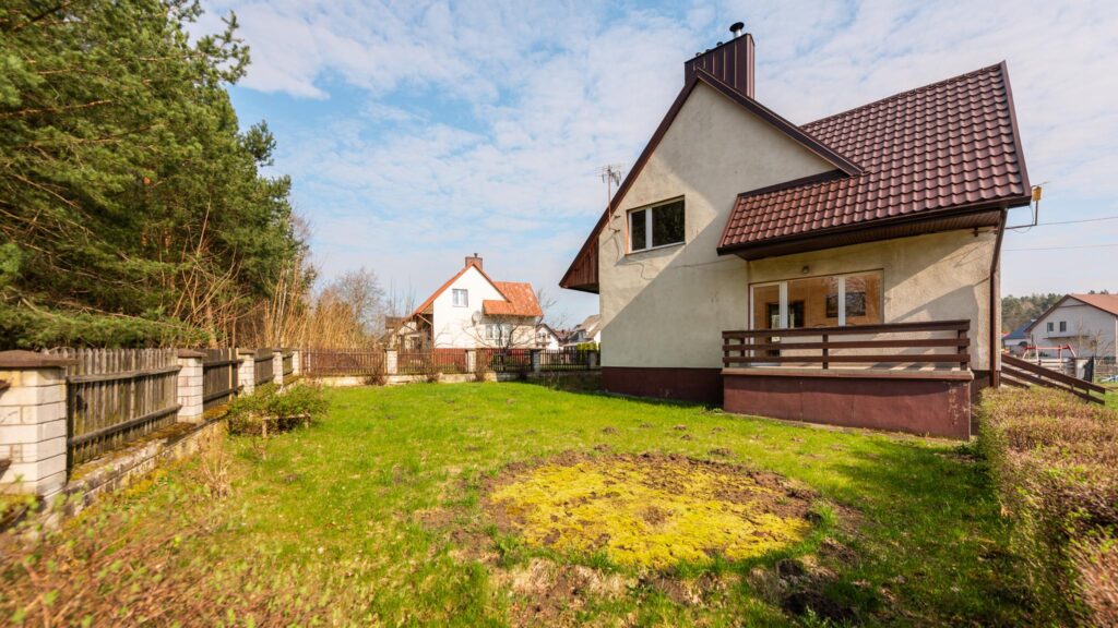 Dom wolnostojący w Borowinie - 5 pokoi - zdjęcie 24