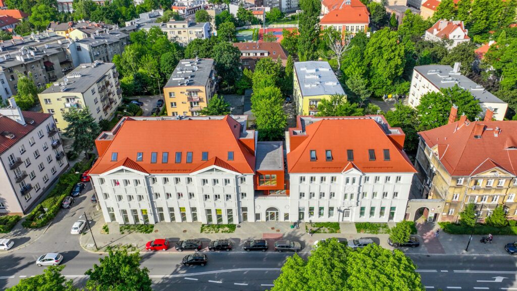 Mieszkanie w stanie deweloperskim w kamienicy - zdjęcie 15