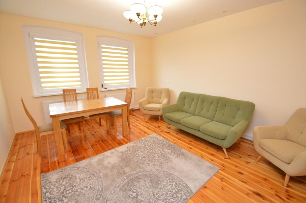 Przestronne mieszkanie 95m2 Śródmieście - zdjęcie 2