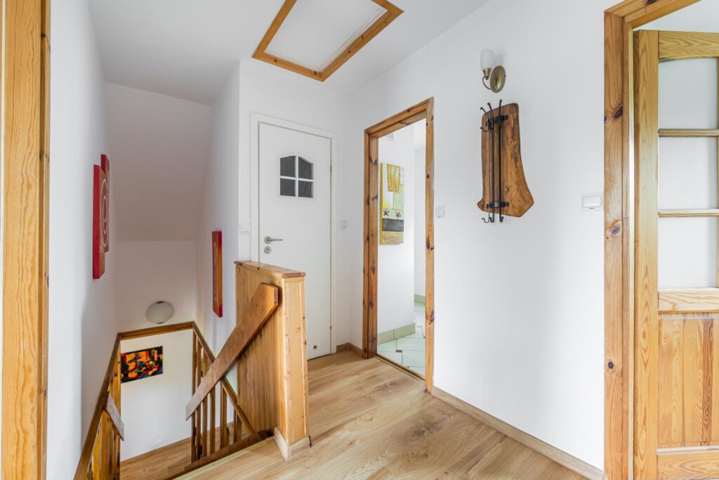 Dom w Piasecznie dla rodziny lub inwestora - zdjęcie 22