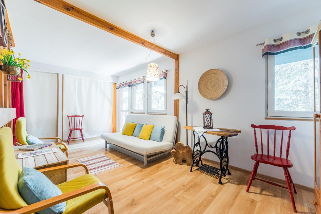 Dom w Piasecznie dla rodziny lub inwestora - zdjęcie 6