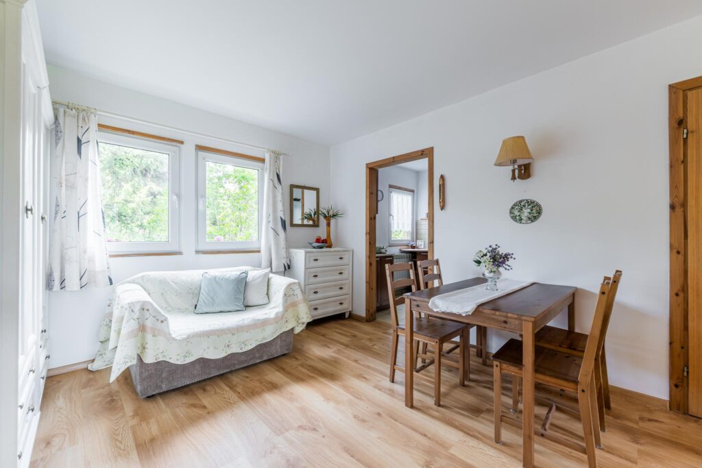 Dom w Piasecznie dla rodziny lub inwestora - zdjęcie 8