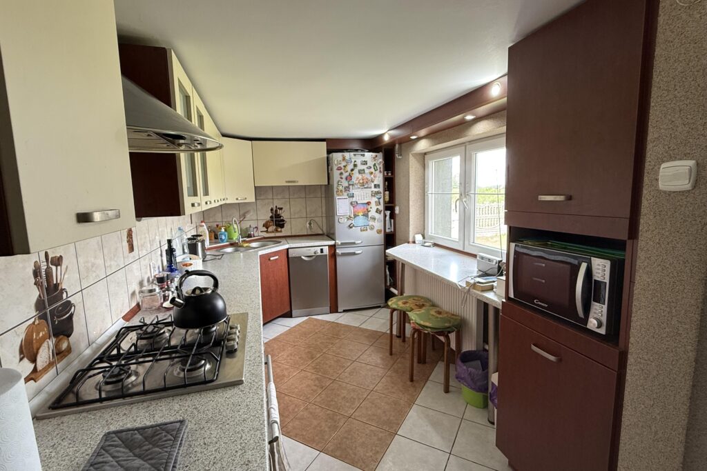 Dom na sprzedaż w Tucznej - zdjęcie 7