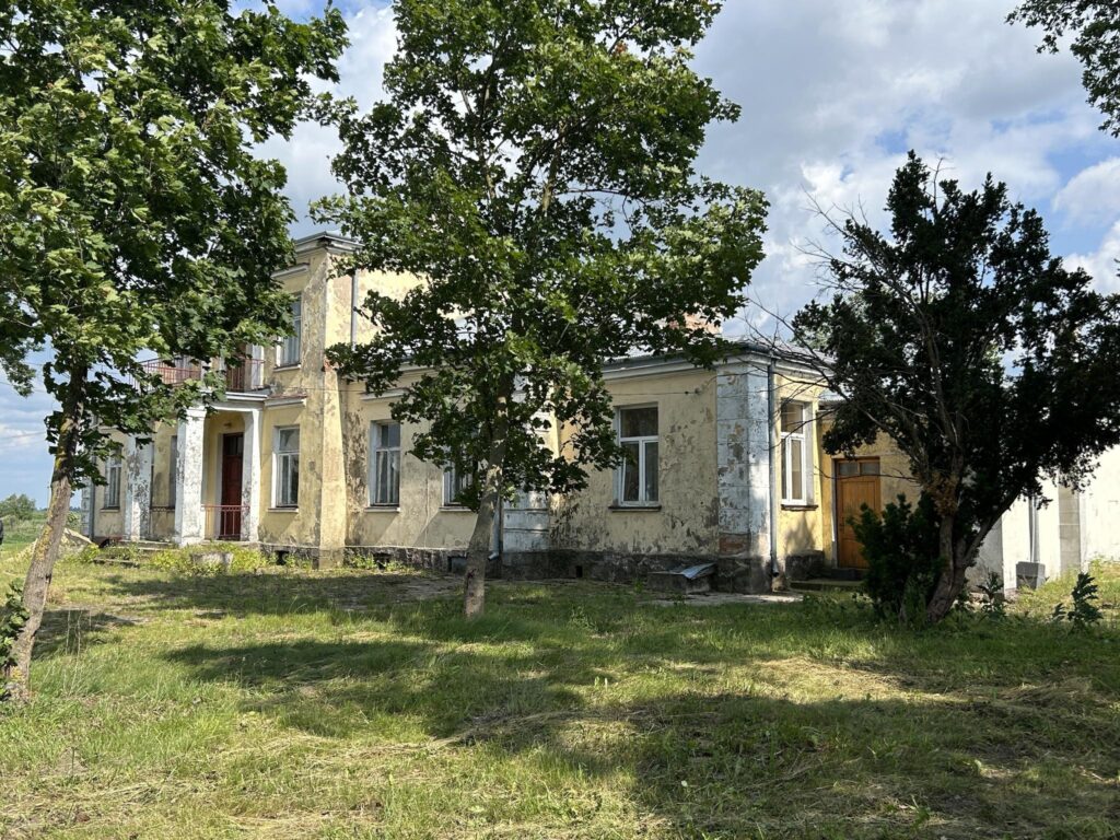 Na sprzedaż nieruchomość w Słuczu gm. Radziłów - zdjęcie 4