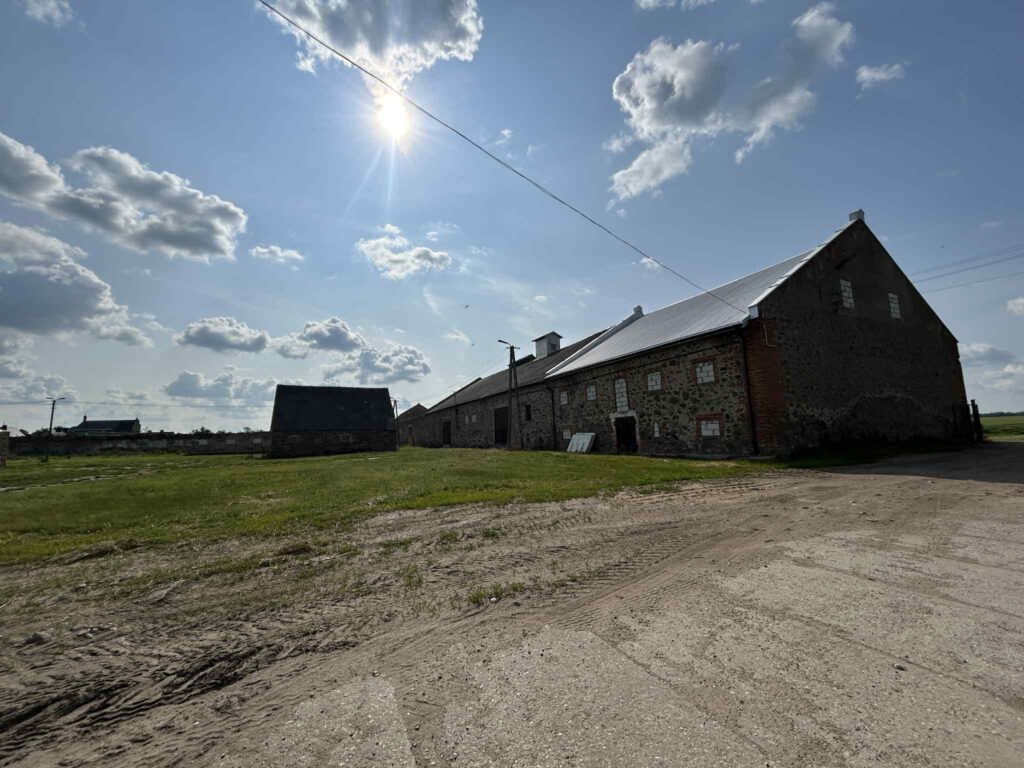 Na sprzedaż nieruchomość w Słuczu gm. Radziłów - zdjęcie 13