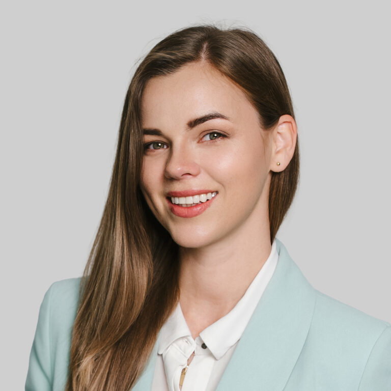 Joanna Ruszczyńska - Agent Nieruchomości - Freedom
