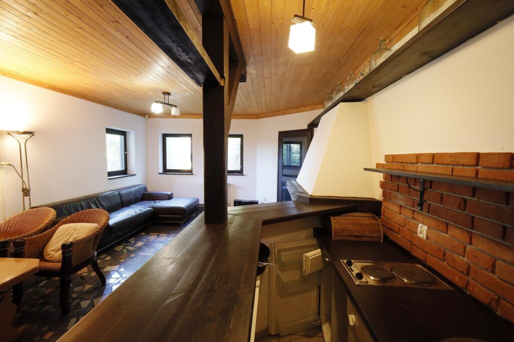 Dom całoroczny nad jeziorem - zdjęcie 33