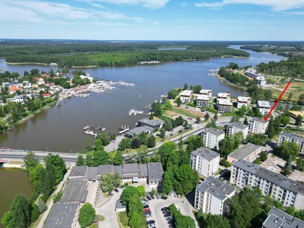 Mieszkanie w centrum miasta, przy jeziorze. - zdjęcie 3