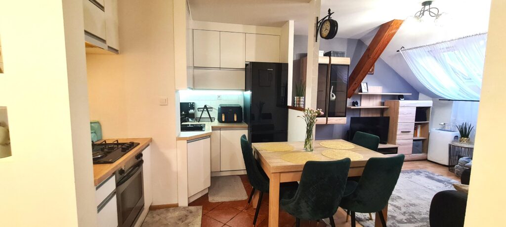 Mieszkanie na sprzedaż - zdjęcie 4