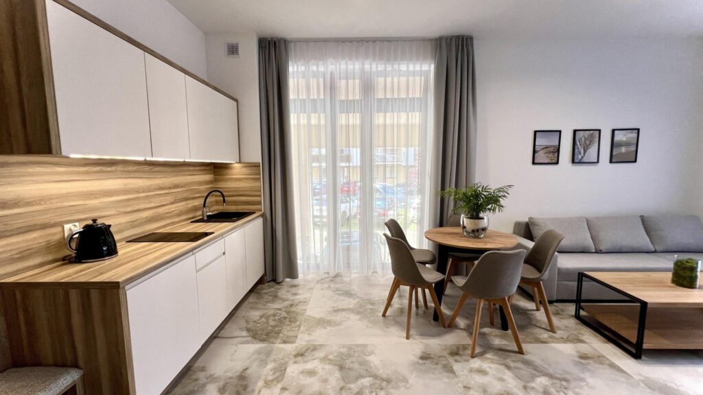 Bardzo atrakcyjny apartament przy promenadzie. - zdjęcie 2