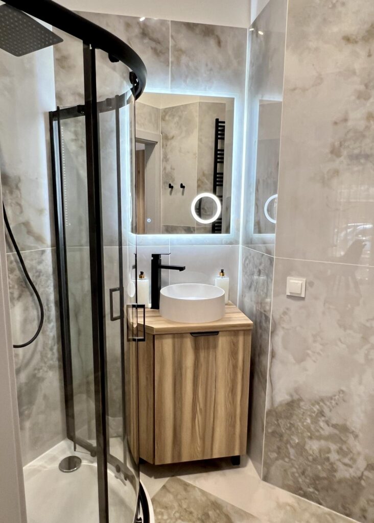 Bardzo atrakcyjny apartament przy promenadzie. - zdjęcie 14