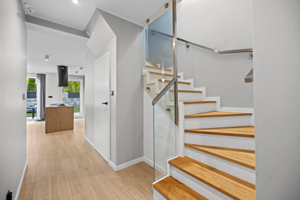 Dom dla rodziny 202 m2 - 5 pokoi, garaż - Kokoszki - zdjęcie 5
