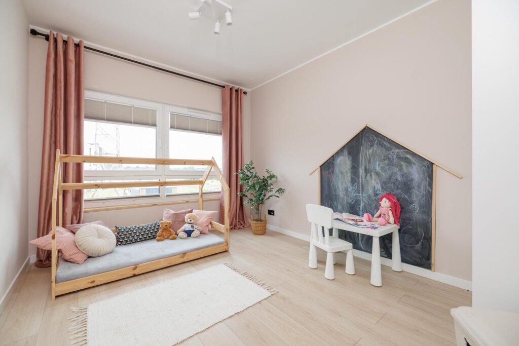Dom dla rodziny 202 m2 - 5 pokoi, garaż - Kokoszki - zdjęcie 13