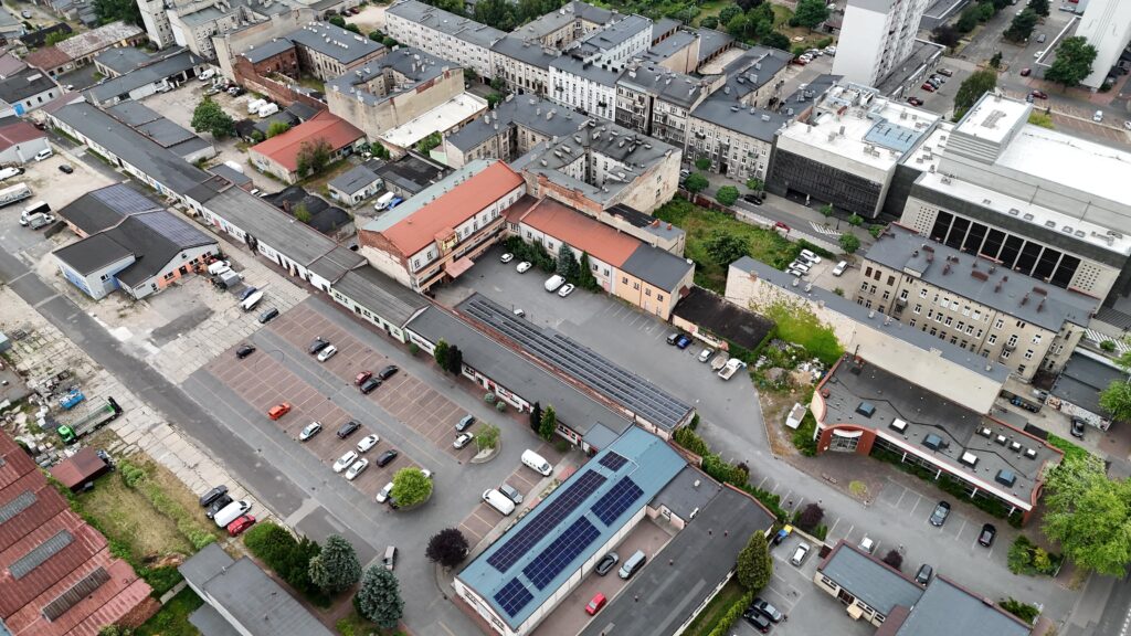 Kompleks magazynowo-biurowy w centrum miasta - zdjęcie 2