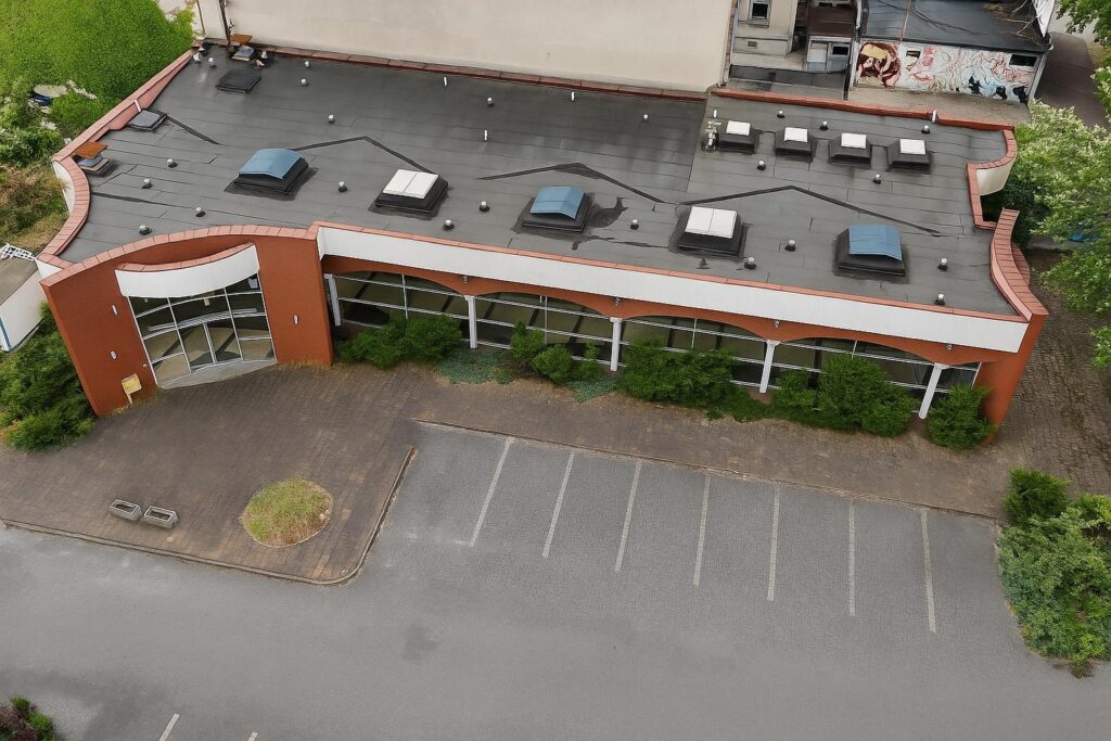 Kompleks magazynowo-biurowy w centrum miasta - zdjęcie 7