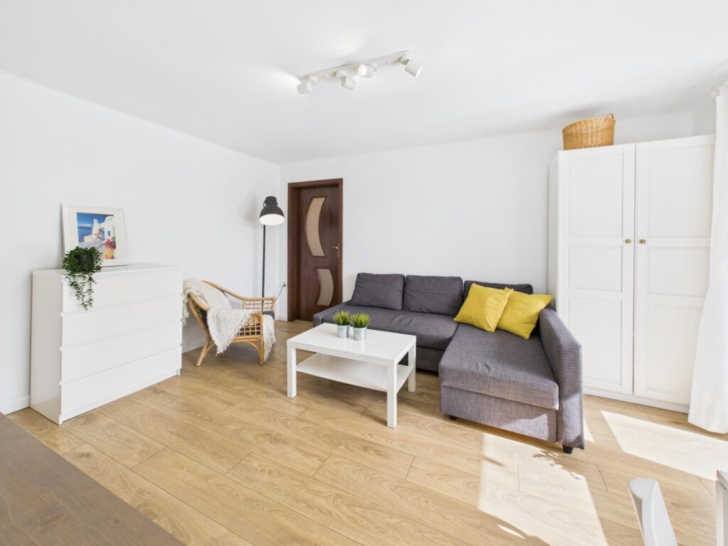 Przestronne 2-pokoje z balkonem - obok AWF/ASP/UE - zdjęcie 2