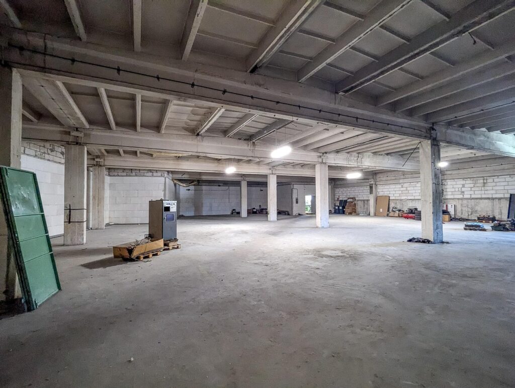Hala produkcyjno-magazynowa na wynajem! - zdjęcie 4