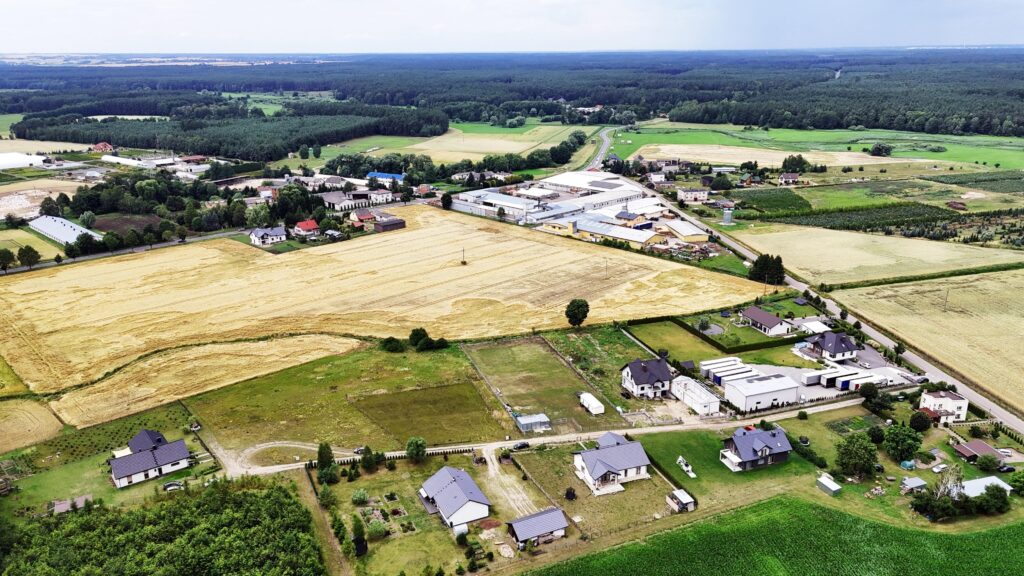 Oaza przy strumyku: działka Rodzone 2635 m² - zdjęcie 4