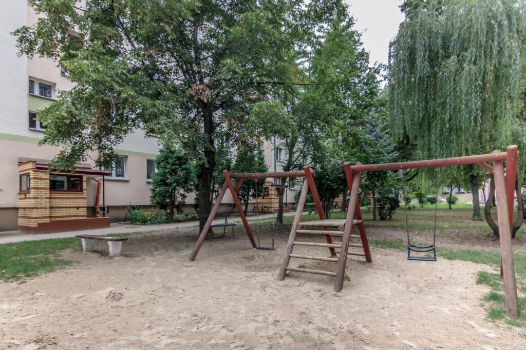 3 pokoje, cegła, blisko centrum, 47 m2 - zdjęcie 12