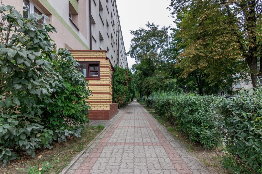 3 pokoje, cegła, blisko centrum, 47 m2 - zdjęcie 11