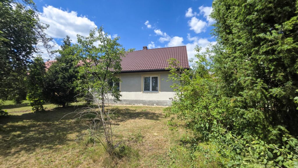 Dom z działką i budynkami – Zdziary, 1100 m² - zdjęcie 1