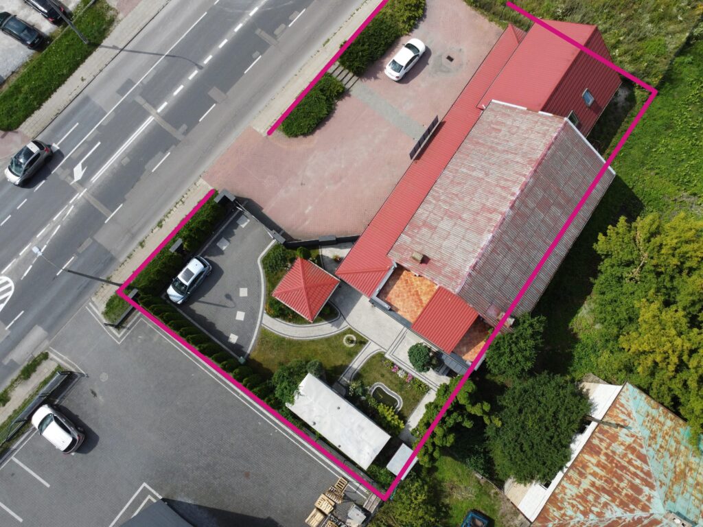 Dom z częściową użytkową Al. Jana Pawła II - zdjęcie 2