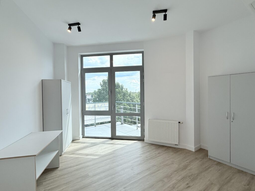 Lokal Warszawa Wesoła 152 m2 przy obwodnicy - zdjęcie 5