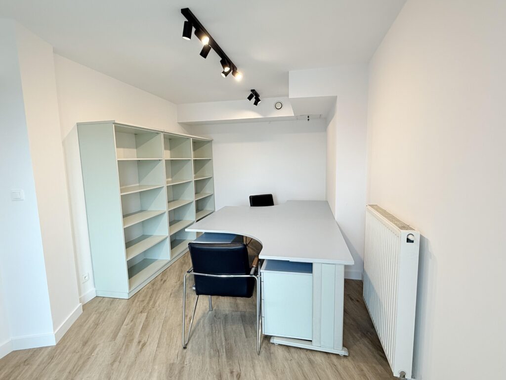 Lokal Warszawa Wesoła 152 m2 przy obwodnicy - zdjęcie 6