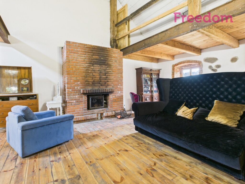 Stylowe siedlisko z duszą i historią - zdjęcie 6