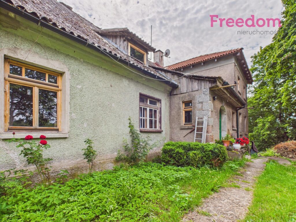 Stylowe siedlisko z duszą i historią - zdjęcie 16