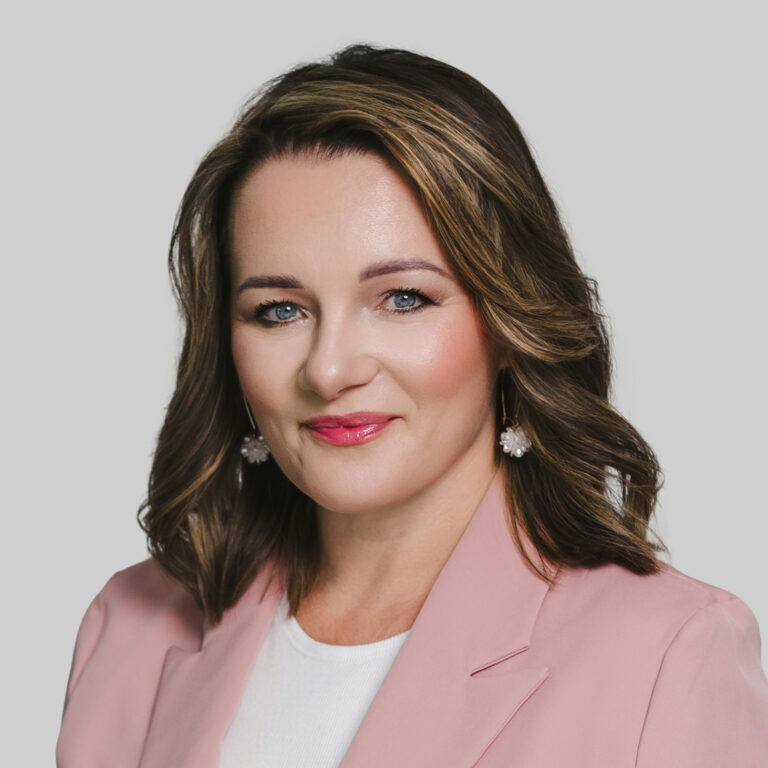 Agnieszka Bobak-Kręcioch - Agent Nieruchomości - Freedom