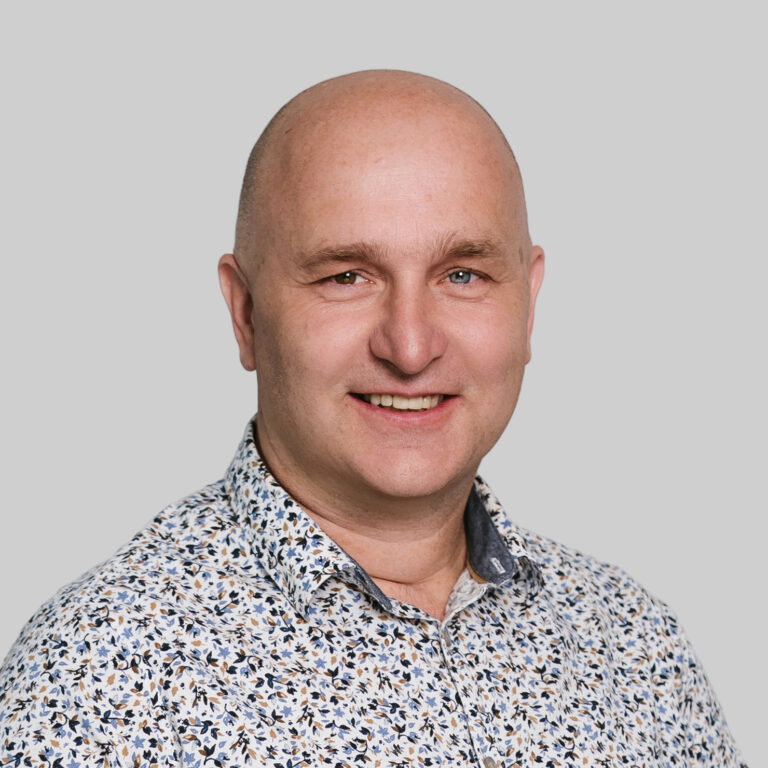 Krzysztof  Kasperski - Agent Nieruchomości - Freedom