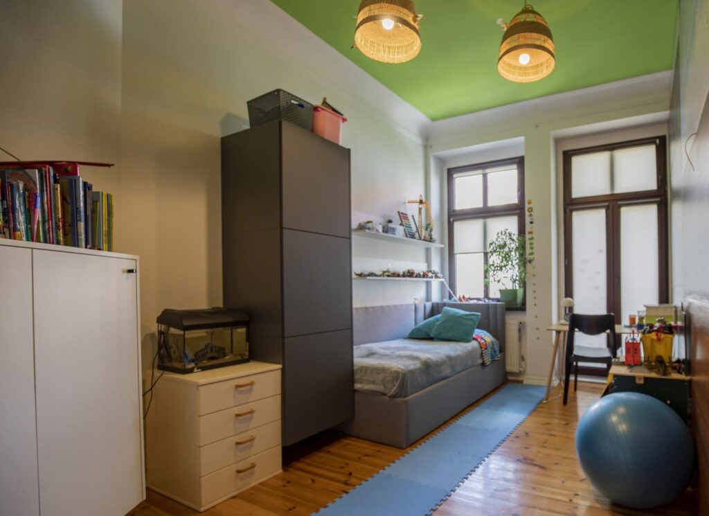 Wyjątkowy 5-pokojowy apartament w kamienicy - zdjęcie 13