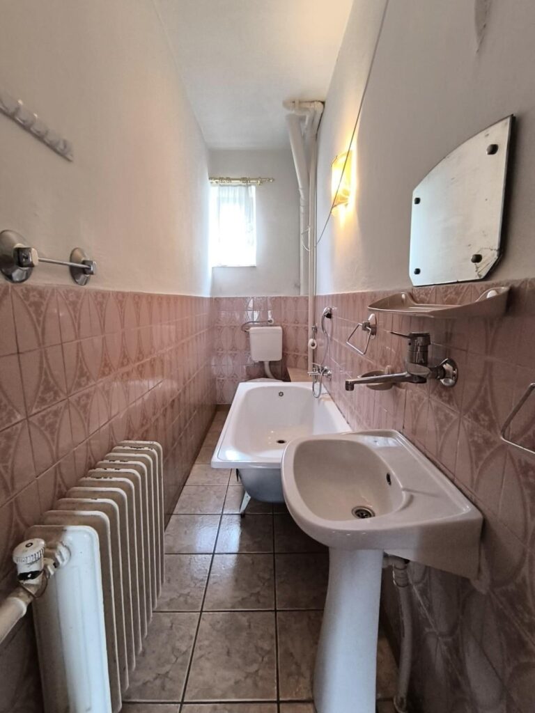 Parter domu z dodatkową przestrzenią - zdjęcie 9