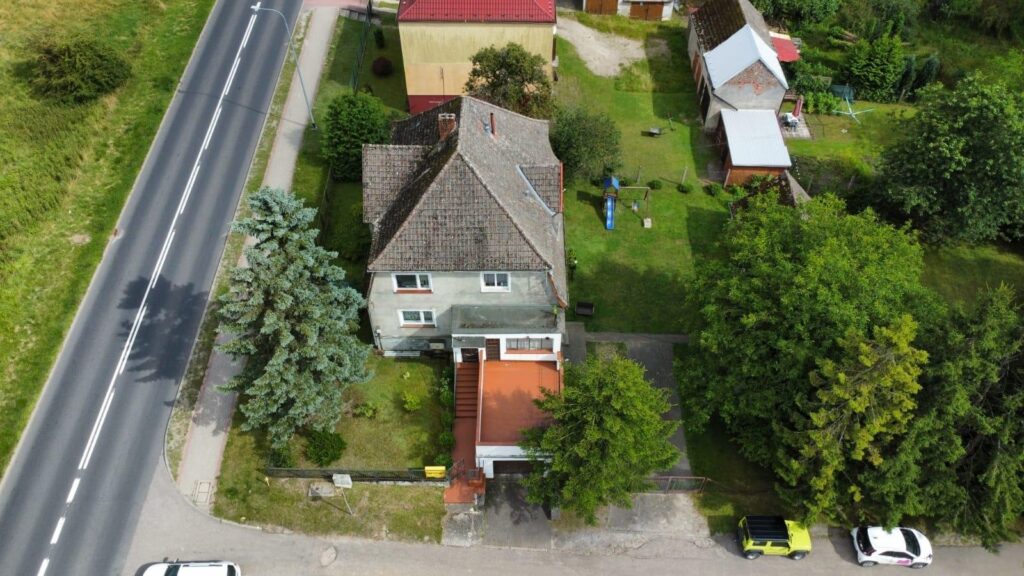 Parter domu z dodatkową przestrzenią - zdjęcie 15