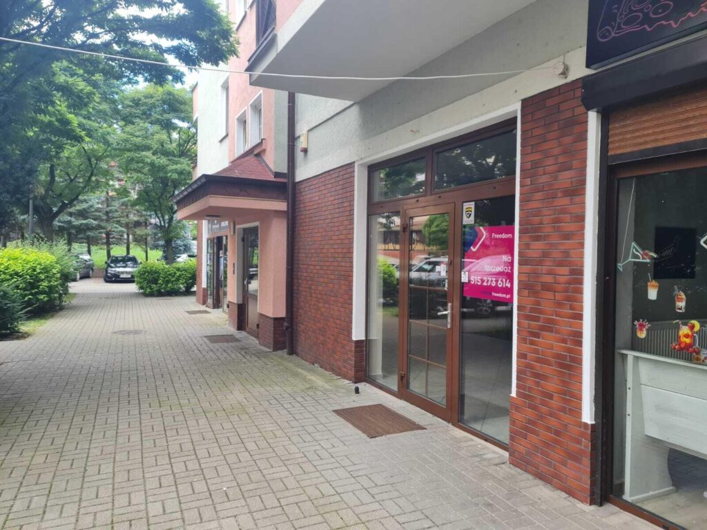 Lokal handlowo - usługowy w Ostródzie - zdjęcie 1