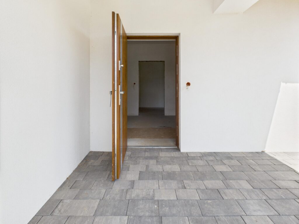 Nowy Dom pod Lublinem – 4 Sypialnie, Garaż, Ogród - zdjęcie 7