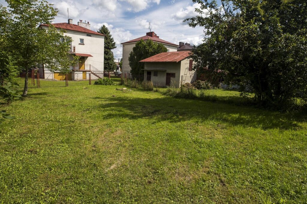 Dom z pięknym ogrodem - Sędziszów Małopolski - zdjęcie 8