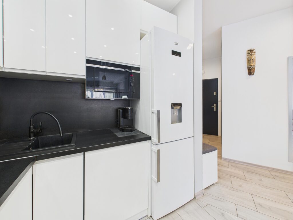 Duży, elegancki apartament z garażem - zdjęcie 6