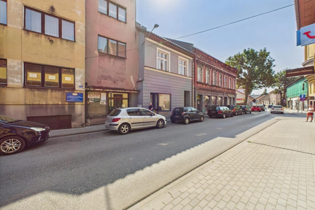 Kamienica w centrum - zdjęcie 3