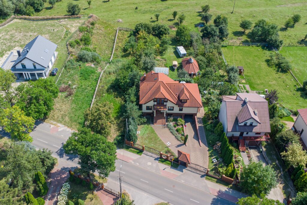 Wyjątkowy dom całoroczny z widokiem na Bug - zdjęcie 1