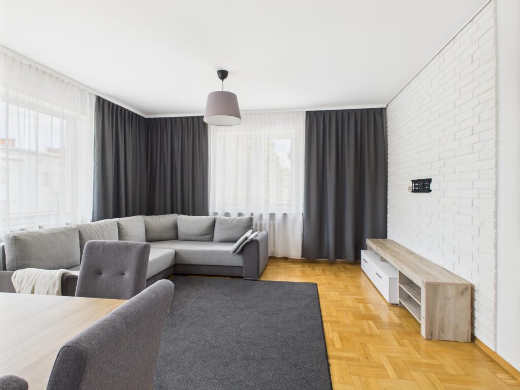 Na sprzedaż bliźniak 140 m2 ul. Kochanowskiego - zdjęcie 1