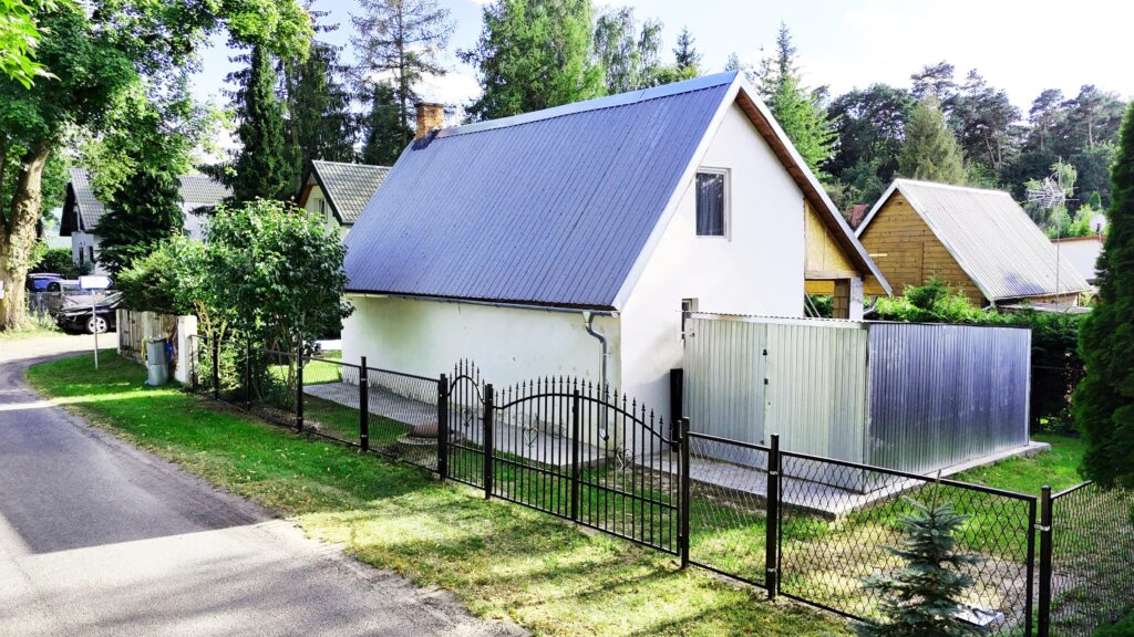 Twój dom letniskowy blisko jeziora i lasu - zdjęcie 1