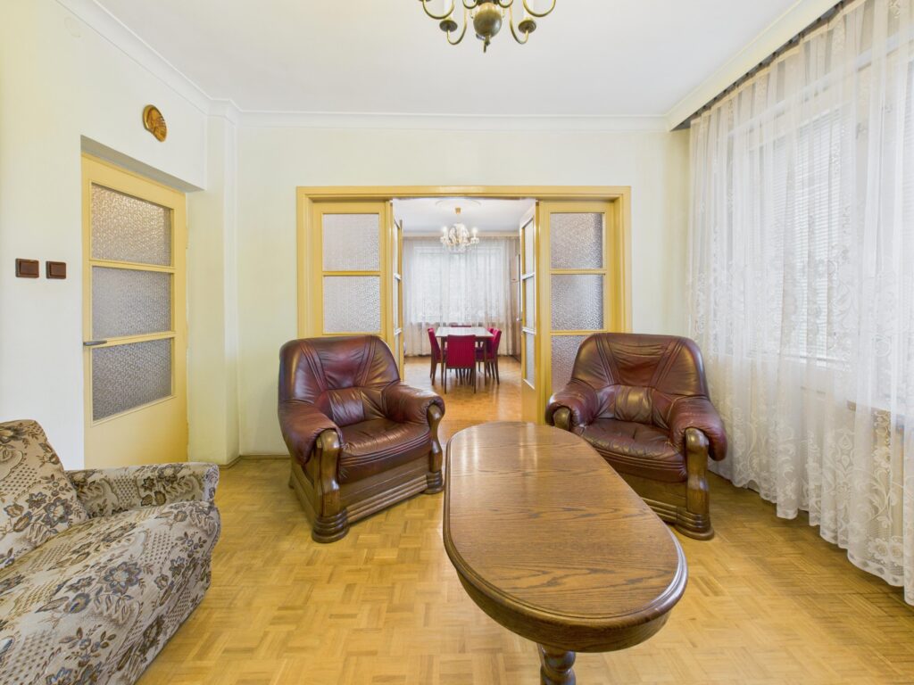 Dom z duszą, światłem i planem na przyszłość. - zdjęcie 7