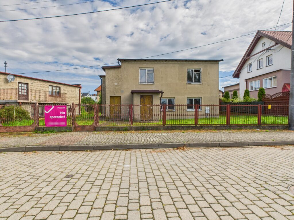 Dom w Olsztynku z budynkiem gospodarczym - zdjęcie 20
