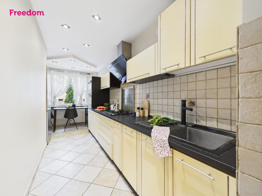 Rodzinne mieszkanie, świetna komunikacja - zdjęcie 4