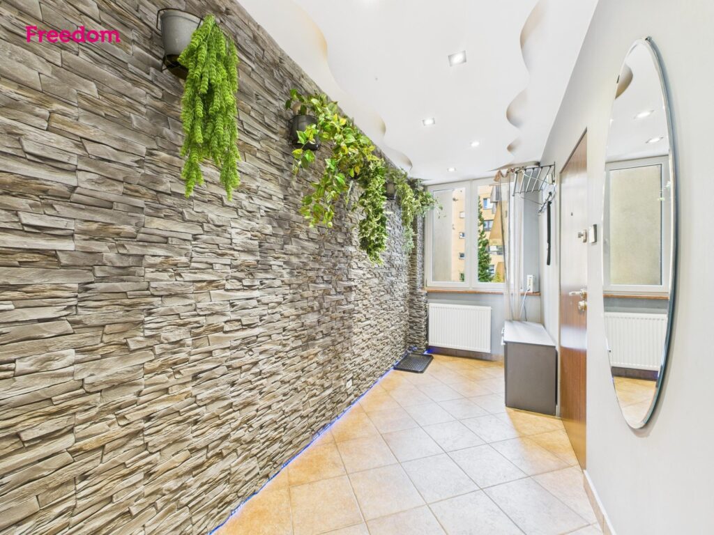 Rodzinne mieszkanie, świetna komunikacja - zdjęcie 11