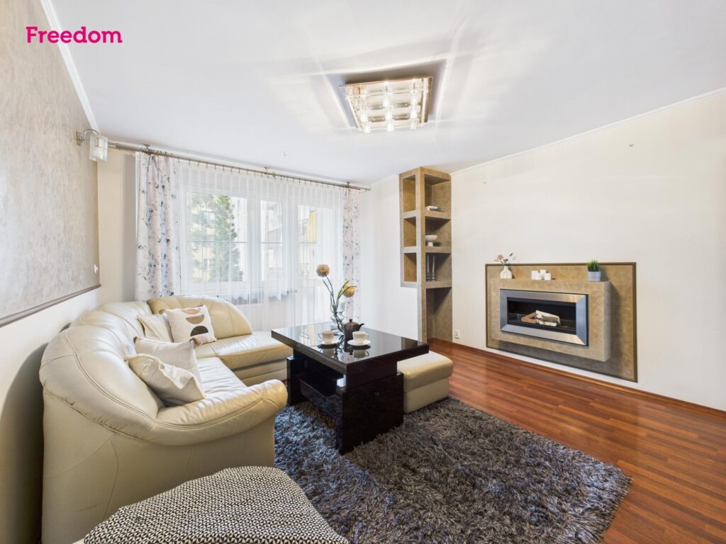 Rodzinne mieszkanie, świetna komunikacja - zdjęcie 1