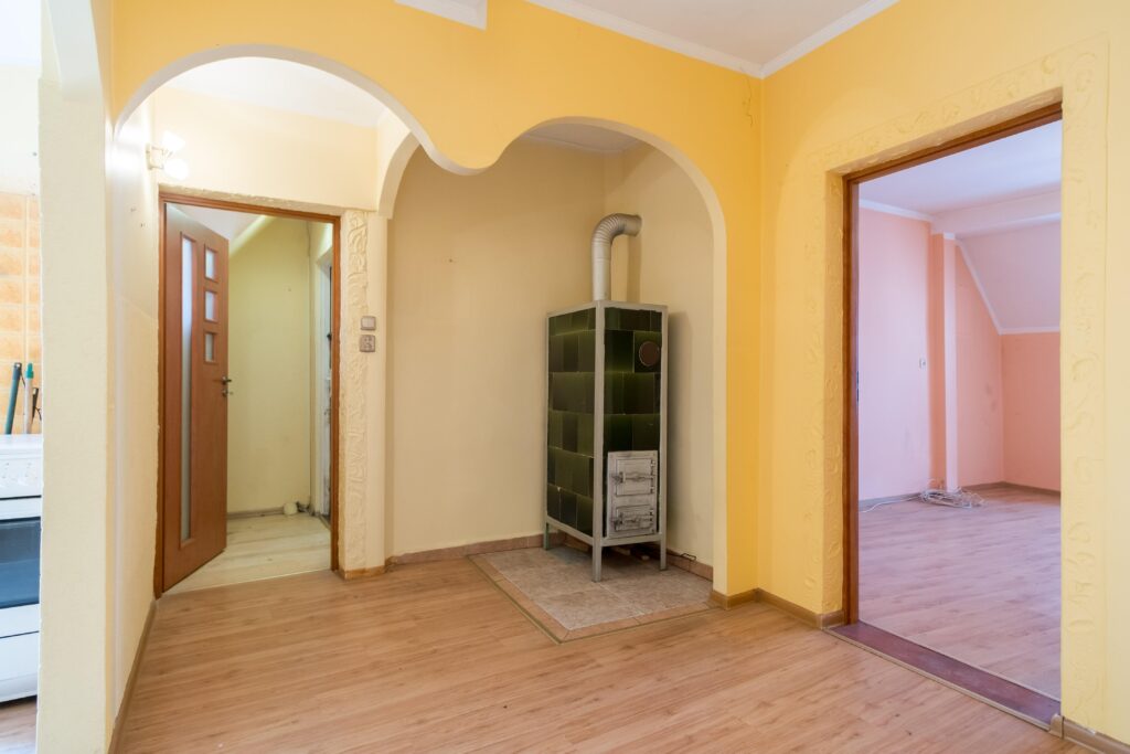 Mieszkanie na pierwszym piętrze w kamienicy - zdjęcie 11